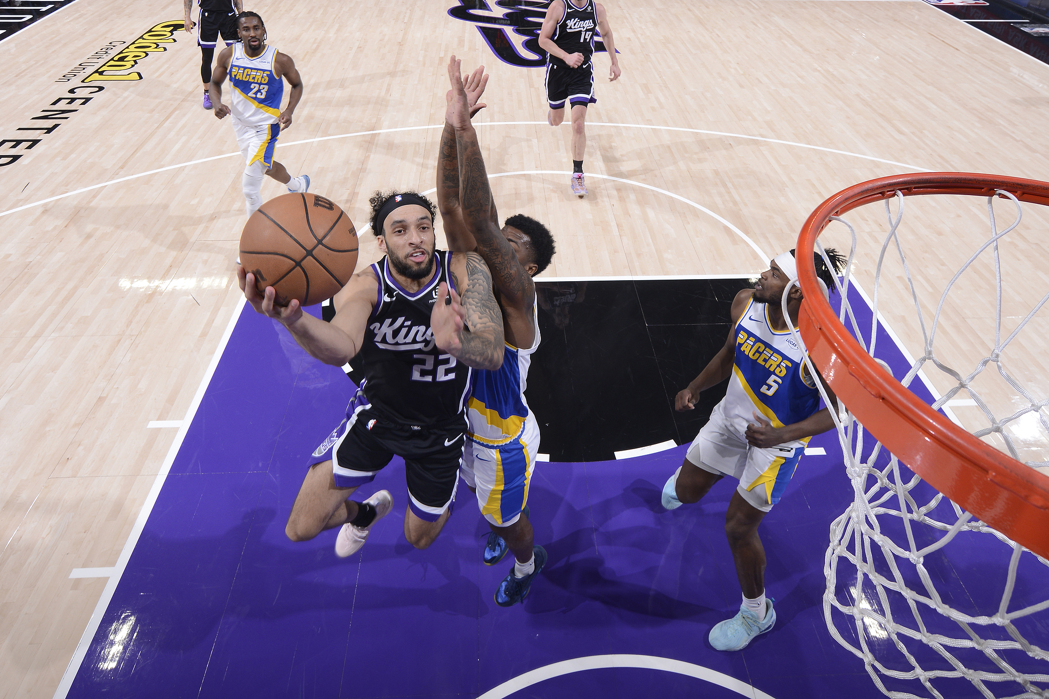 世界杯赛事回顾-德文·卡特末节狂轰22分 国王主场逆转险胜步行者